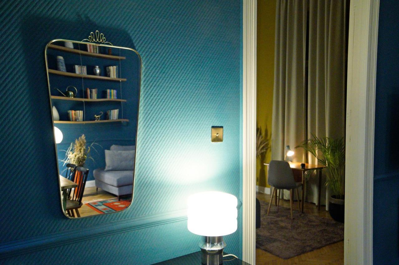 Apartment '69 Vintage Lovely